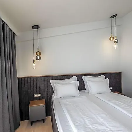 Marello Hotel *